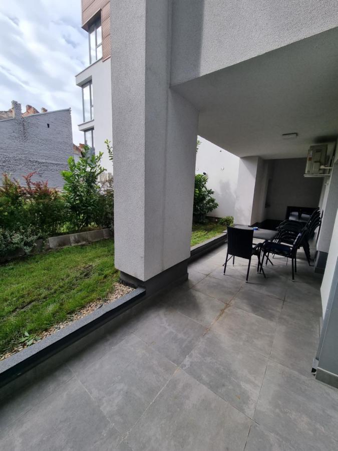Apartament Superb In Regim Hotelier- Arad Plaza Ngoại thất bức ảnh